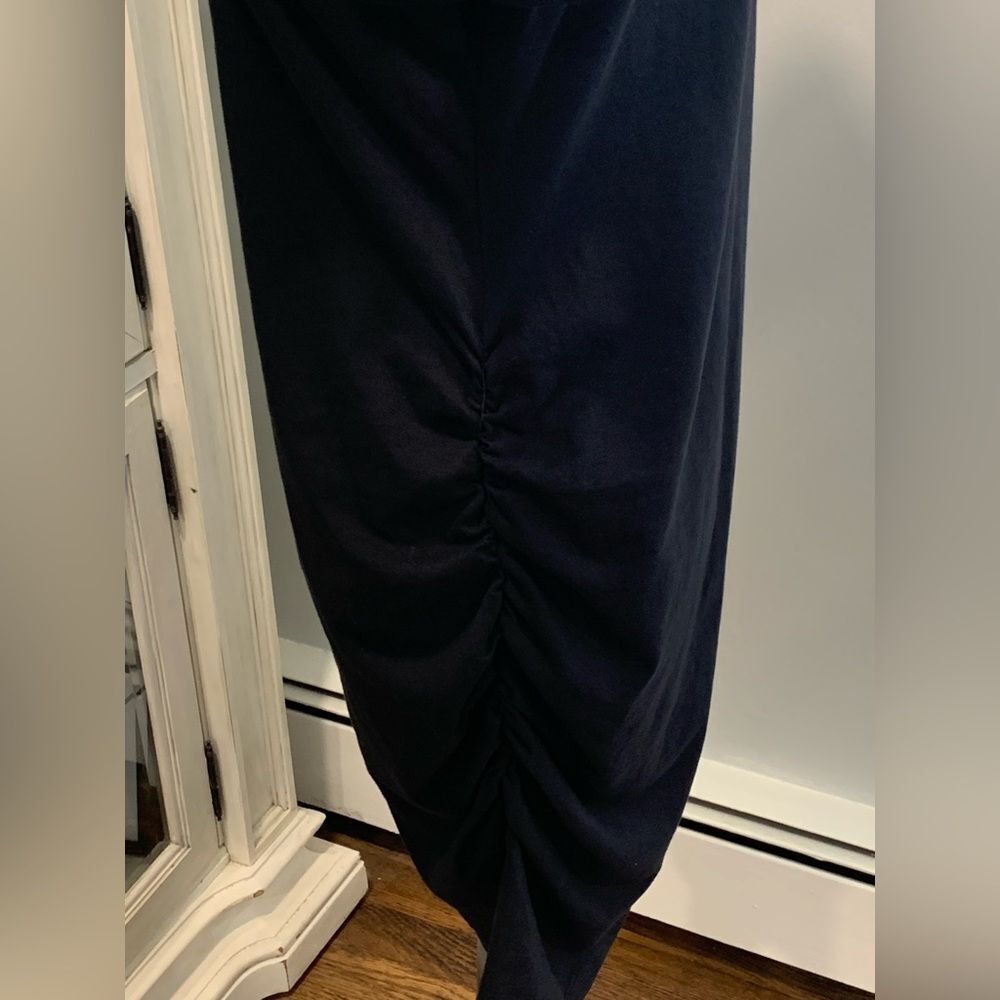 Guess Asymmetrical Black T-Shirt Dress - Picture 10 of 10